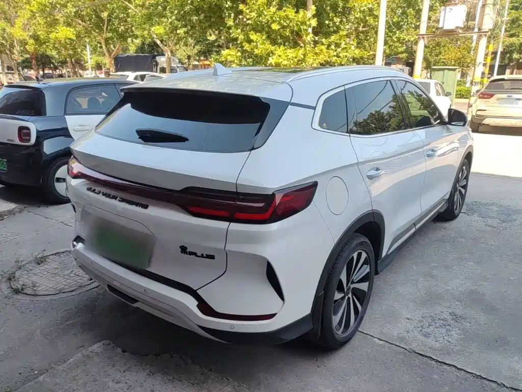 BYD PLUS New Energy — миниатюра 7