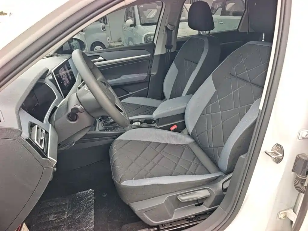 Volkswagen Lavida — миниатюра 15