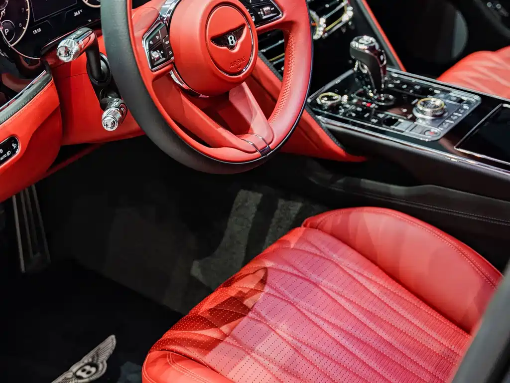 Bentley Flying Spur — миниатюра 14