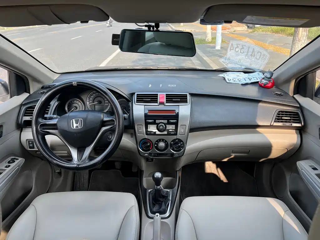 Honda City Classic — миниатюра 4