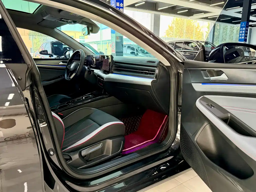 Volkswagen Lamando 2023 L 280TSI DSG
