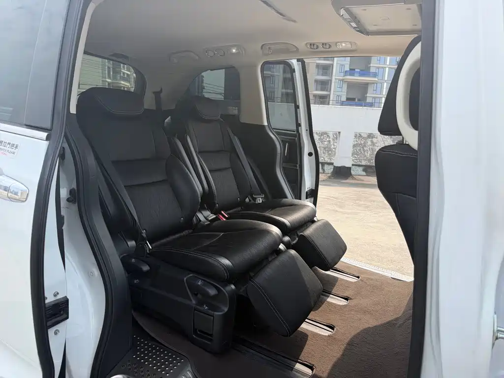 Honda Odyssey — миниатюра 3