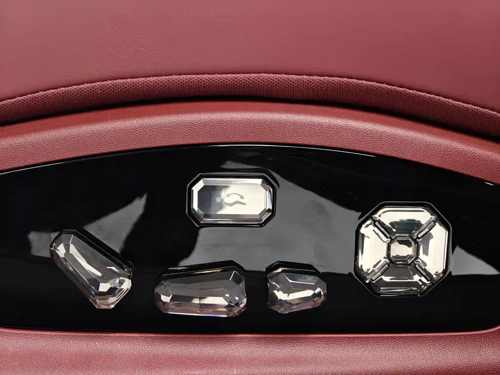 Denza Denza Z9GT — миниатюра 14