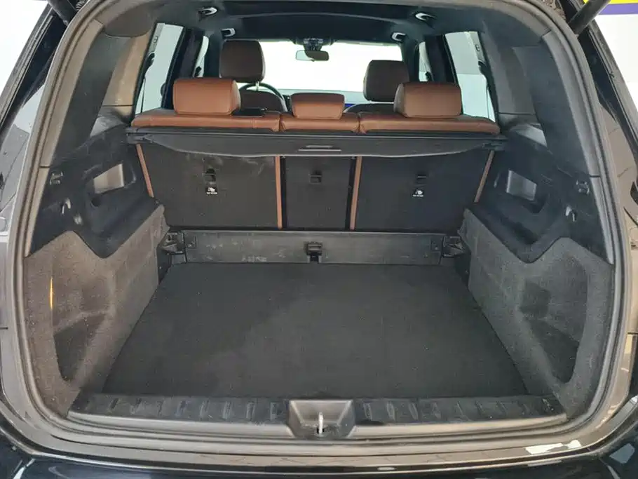 Mercedes-Benz GLB 2023 GLB 220