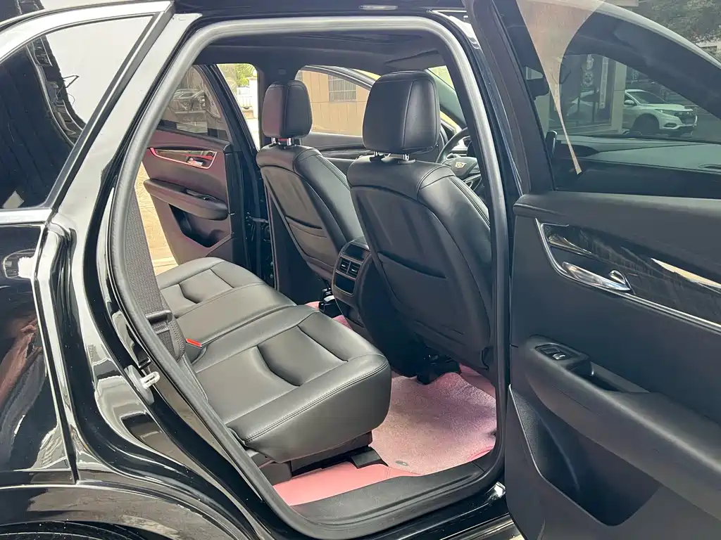 Cadillac XT5 — миниатюра 20