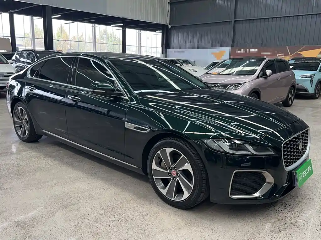 Jaguar XFL — миниатюра 14