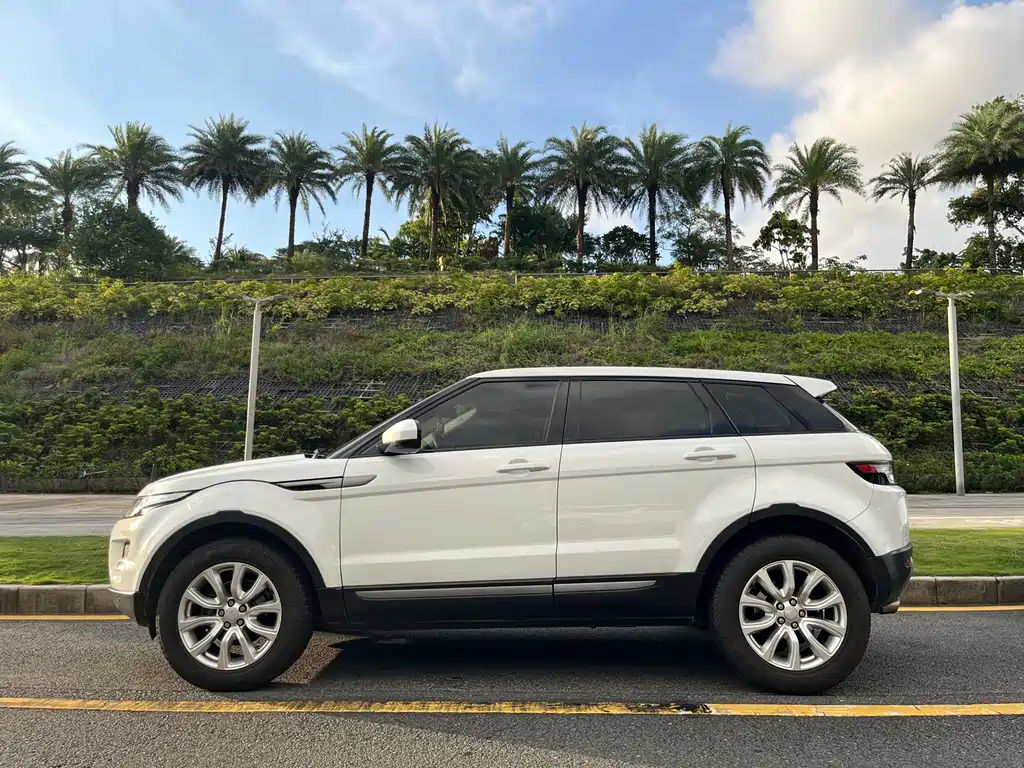 Land Rover Range Rover Evoque 2015 2.0T