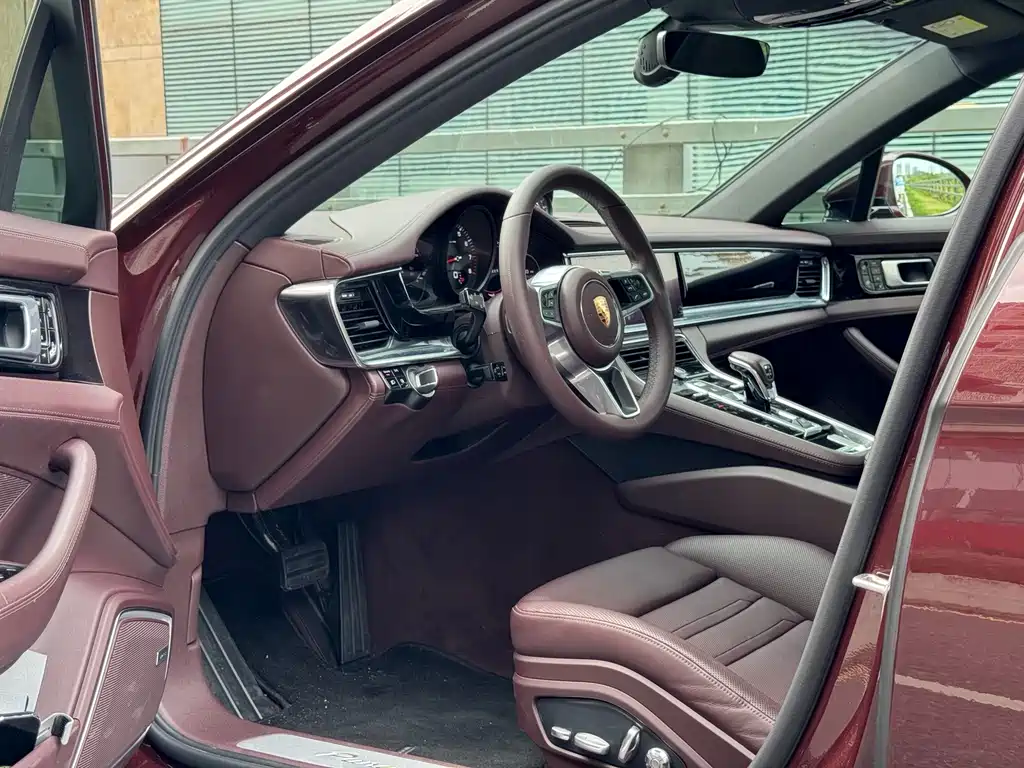 Porsche Panamera — миниатюра 14