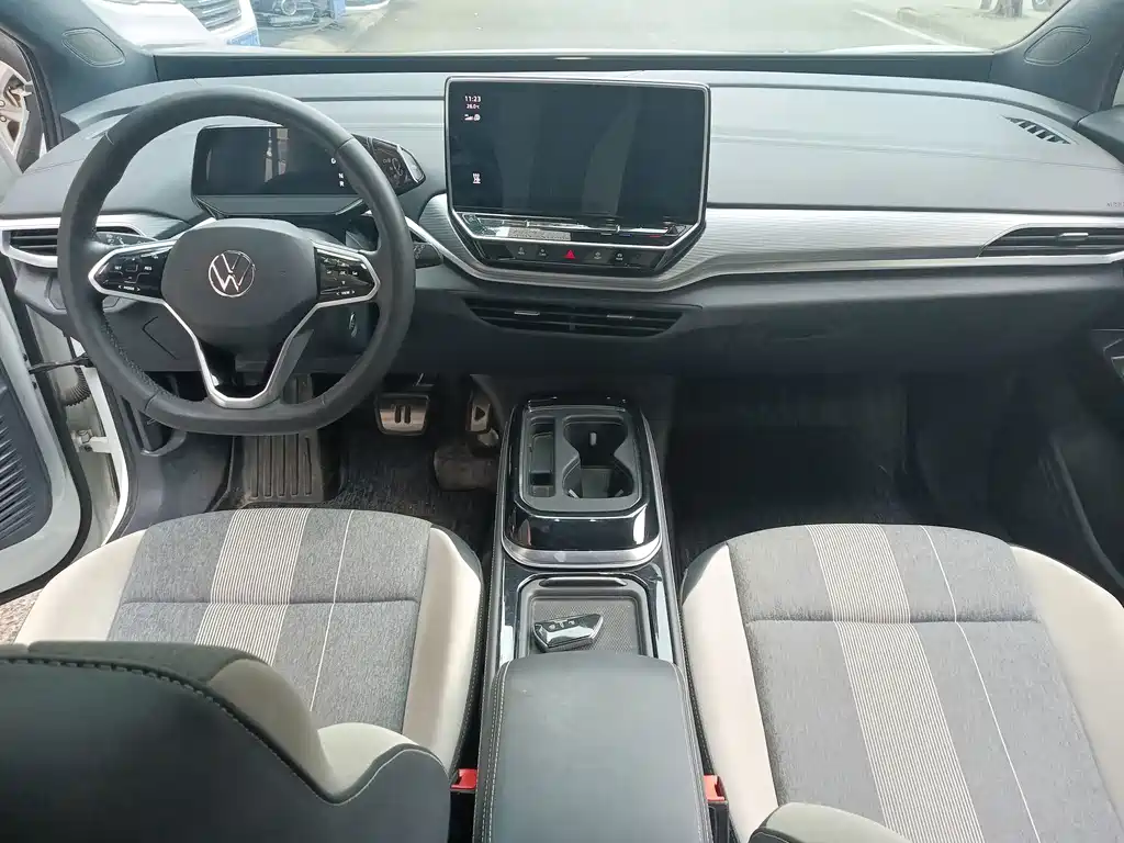 Volkswagen ID.4 Crozz — миниатюра 5