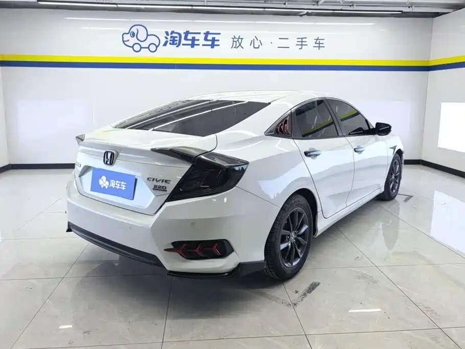 Honda Civic — миниатюра 3