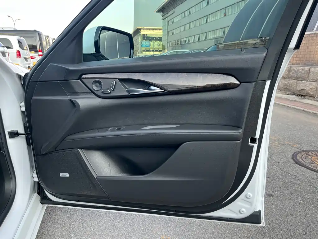 Cadillac CT6 — миниатюра 25