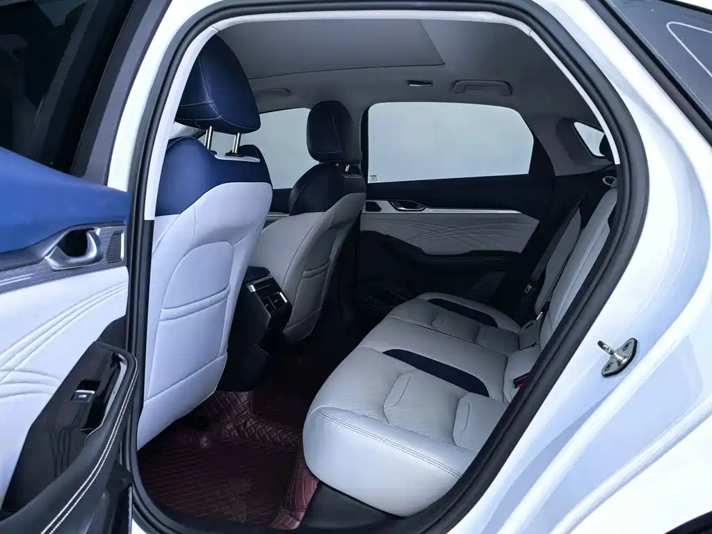 Geely Xingrui — миниатюра 5