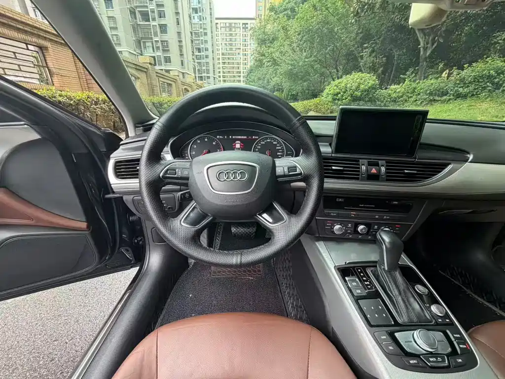 Audi A6L — миниатюра 9