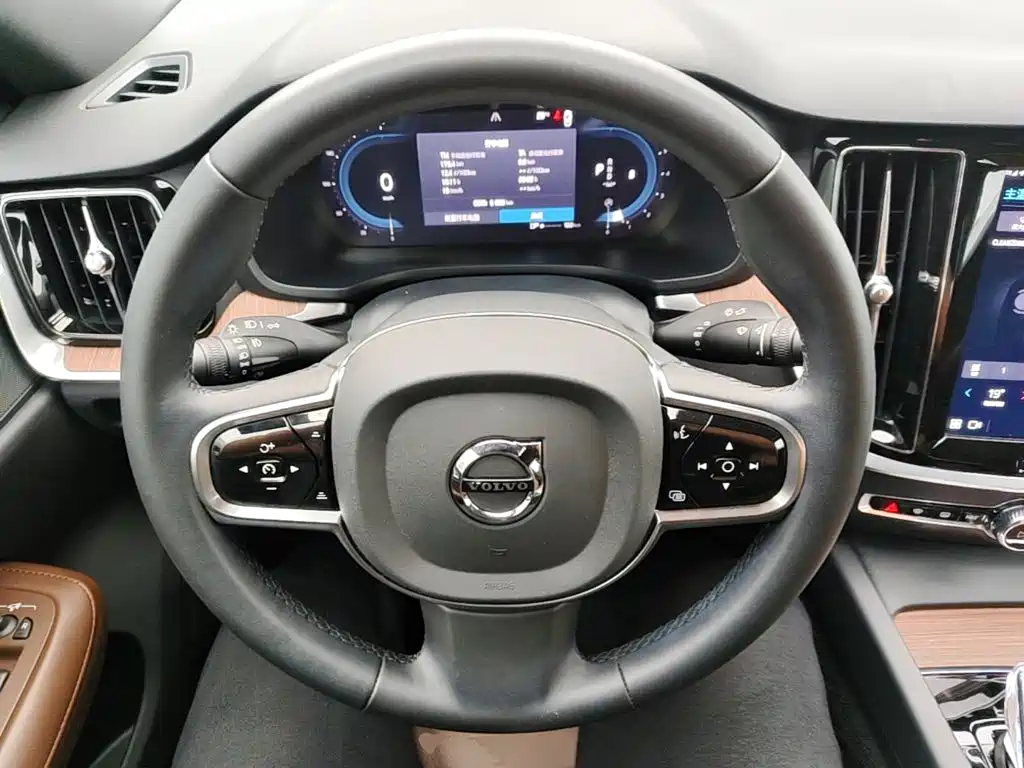 Volvo S60 — миниатюра 15