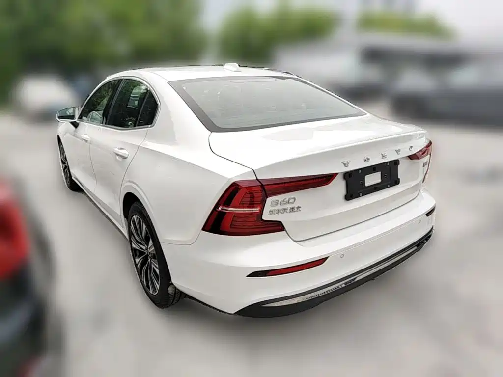 Volvo S60 — миниатюра 7