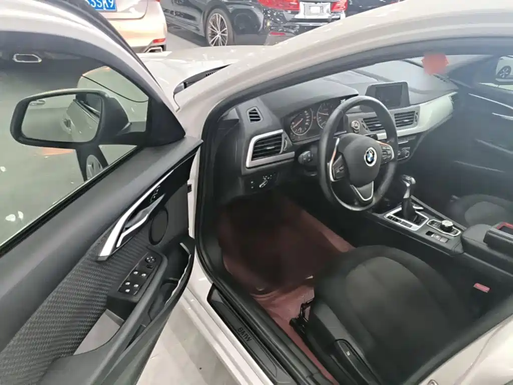 BMW 1 Series — миниатюра 16