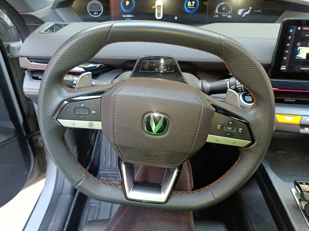 Changan UNI-V — миниатюра 11