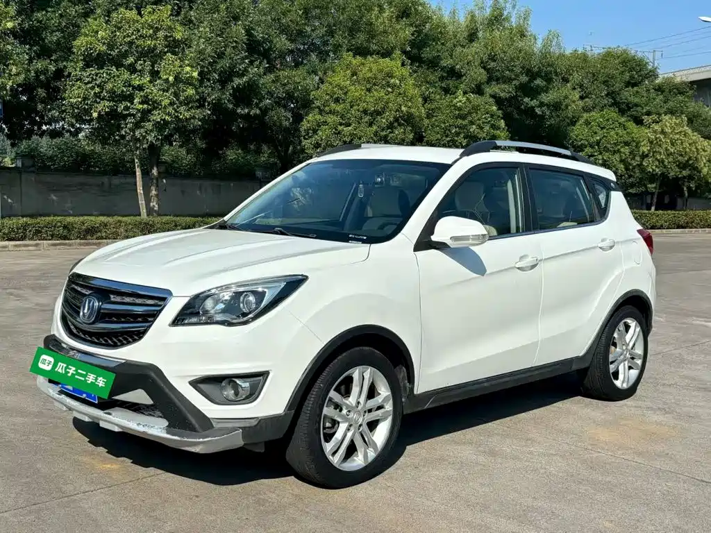Changan CS35 — миниатюра 2