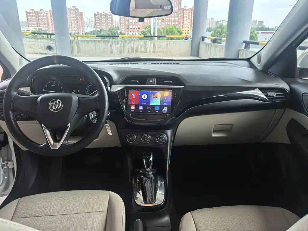 Buick Excelle — миниатюра 8