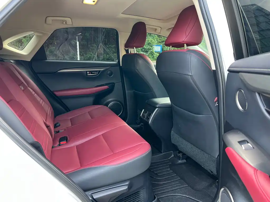 Lexus NX — миниатюра 7