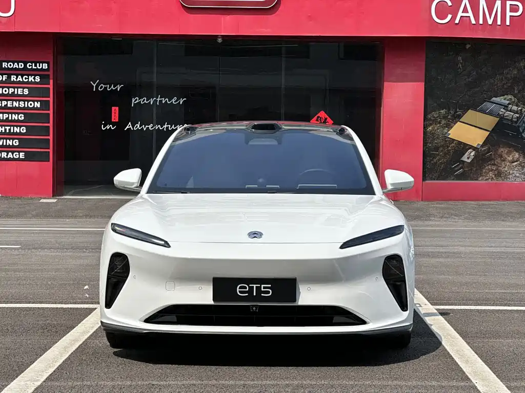 NIO ET5 — миниатюра 2