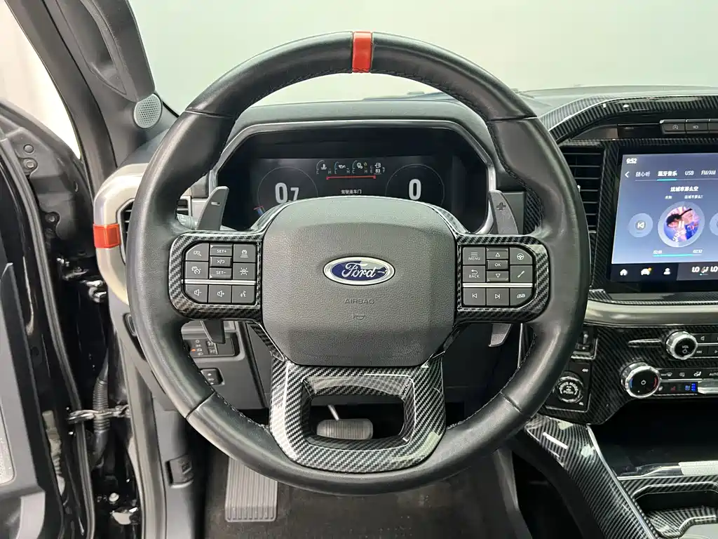 Ford F-150 Raptor — миниатюра 16