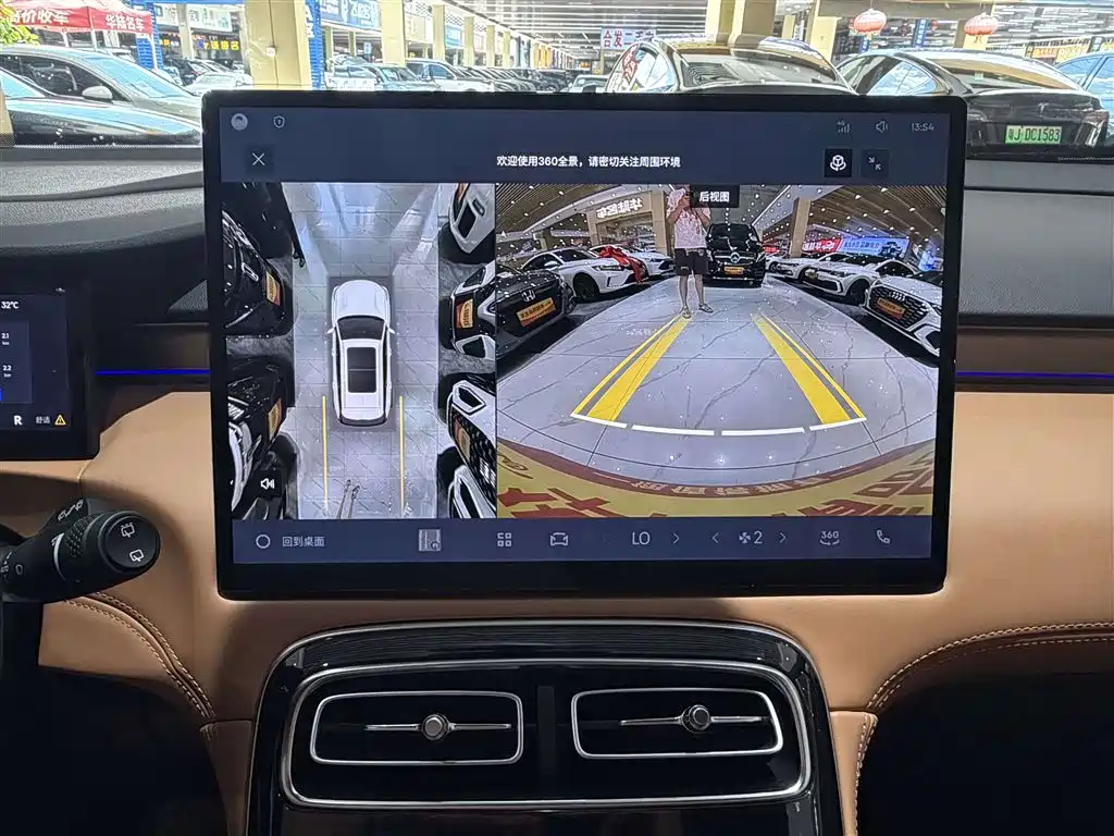 Geely Boyue L — миниатюра 17