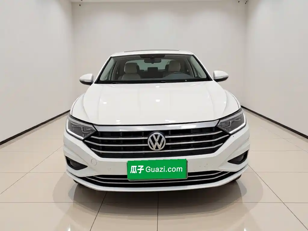 Volkswagen Sagitar — миниатюра 2