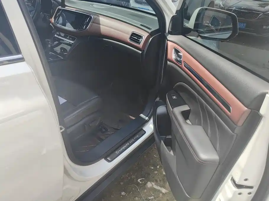 GAC Motor Trumpchi GS8 — миниатюра 8