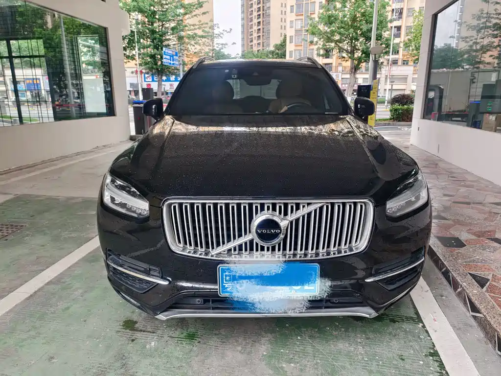 Volvo XC90 2018