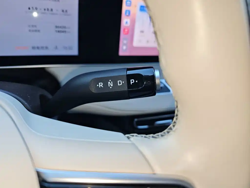 Roewe D7 — миниатюра 14