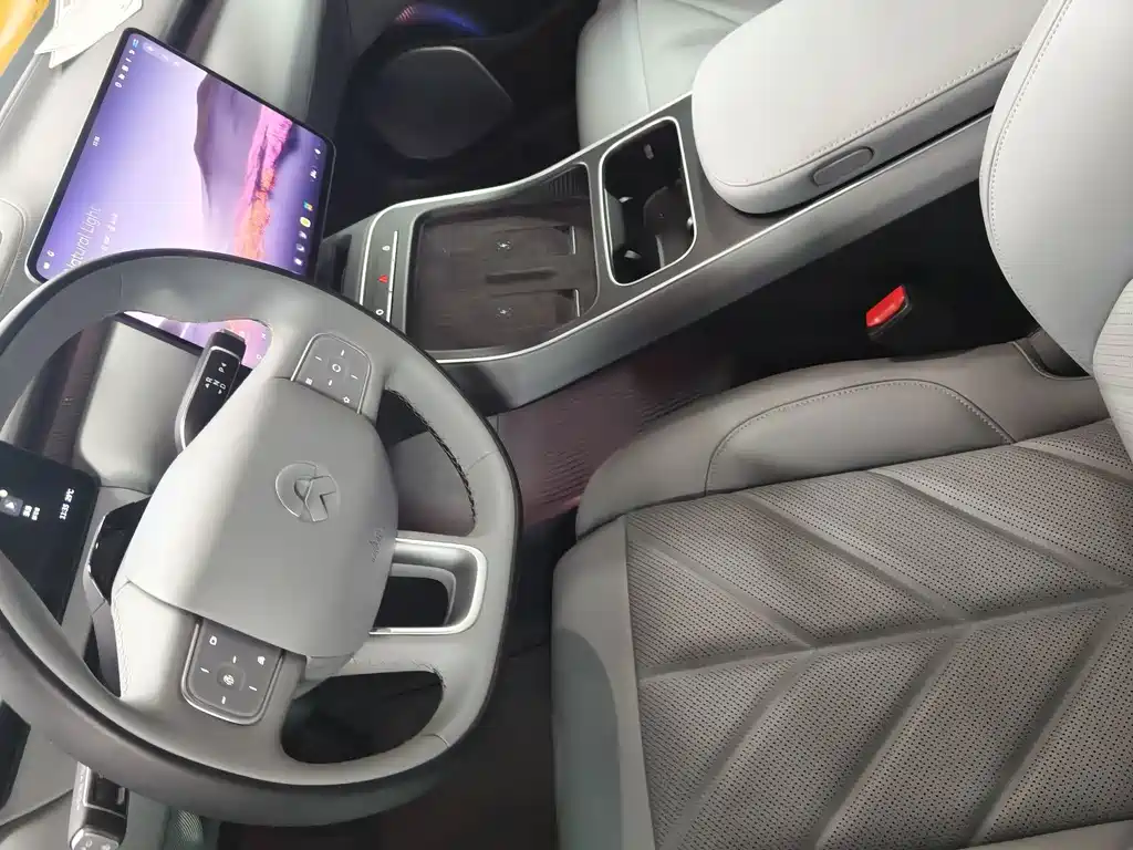 NIO ET5T — миниатюра 4