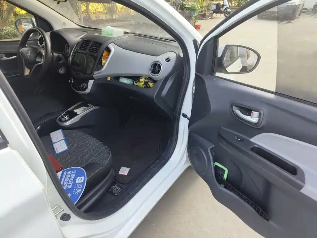 Changan Benben E-Star — миниатюра 21