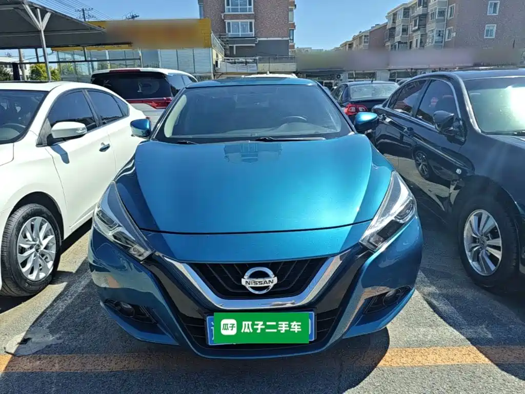 Nissan Bluebird — миниатюра 3