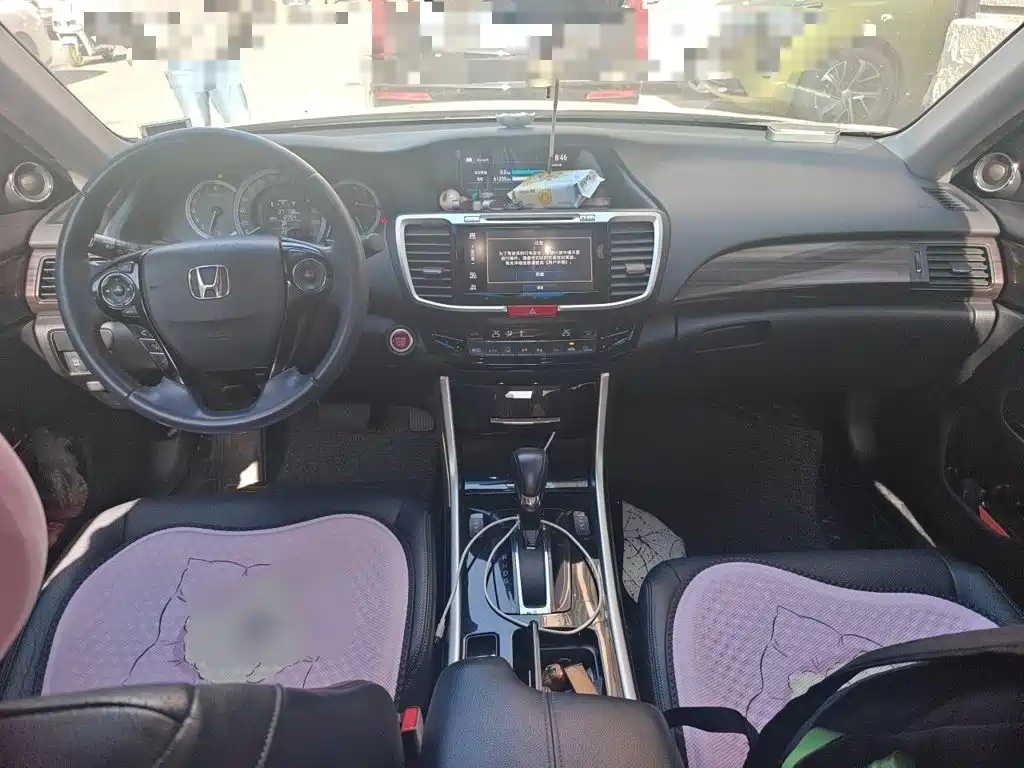 Honda Accord — миниатюра 5