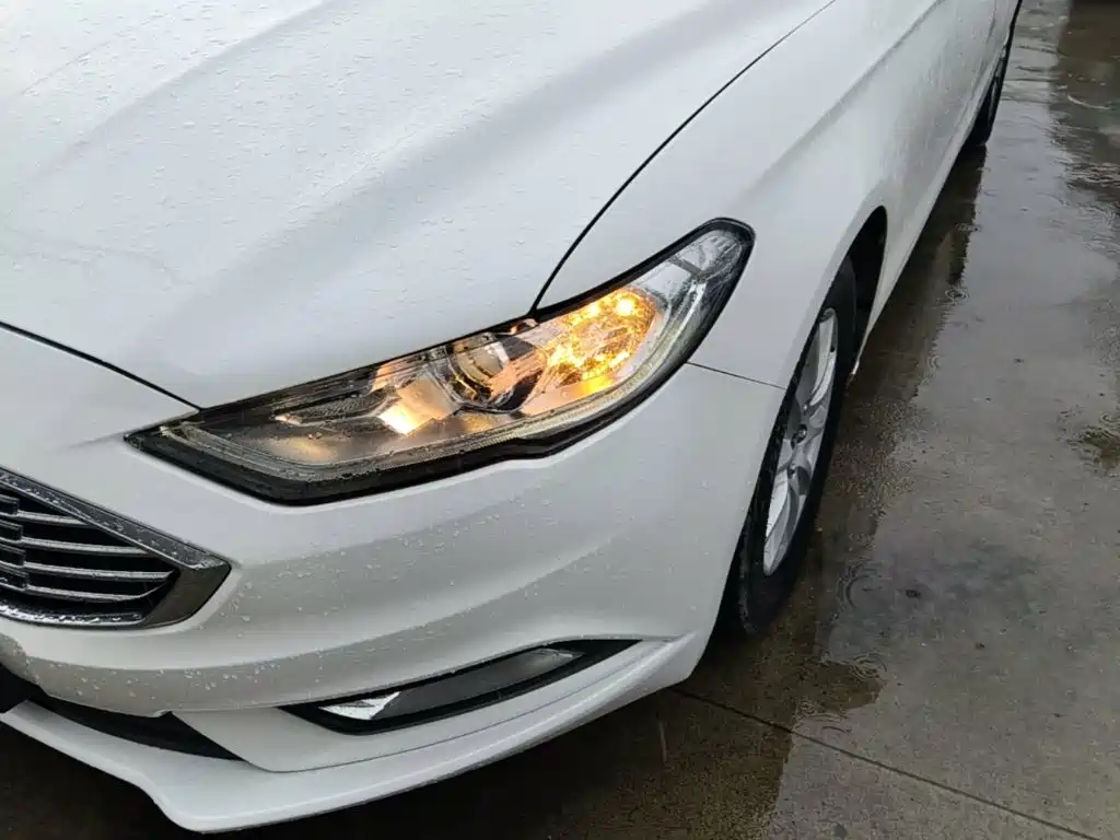 Ford Mondeo — миниатюра 24