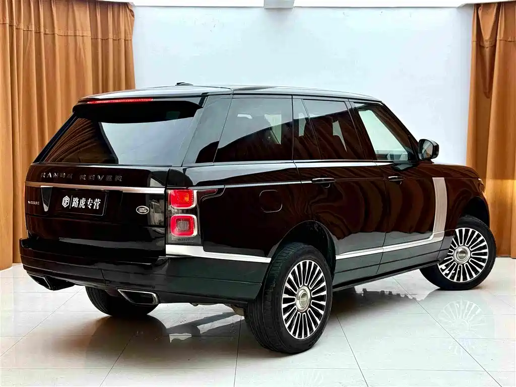 Land Rover Range Rover — миниатюра 4