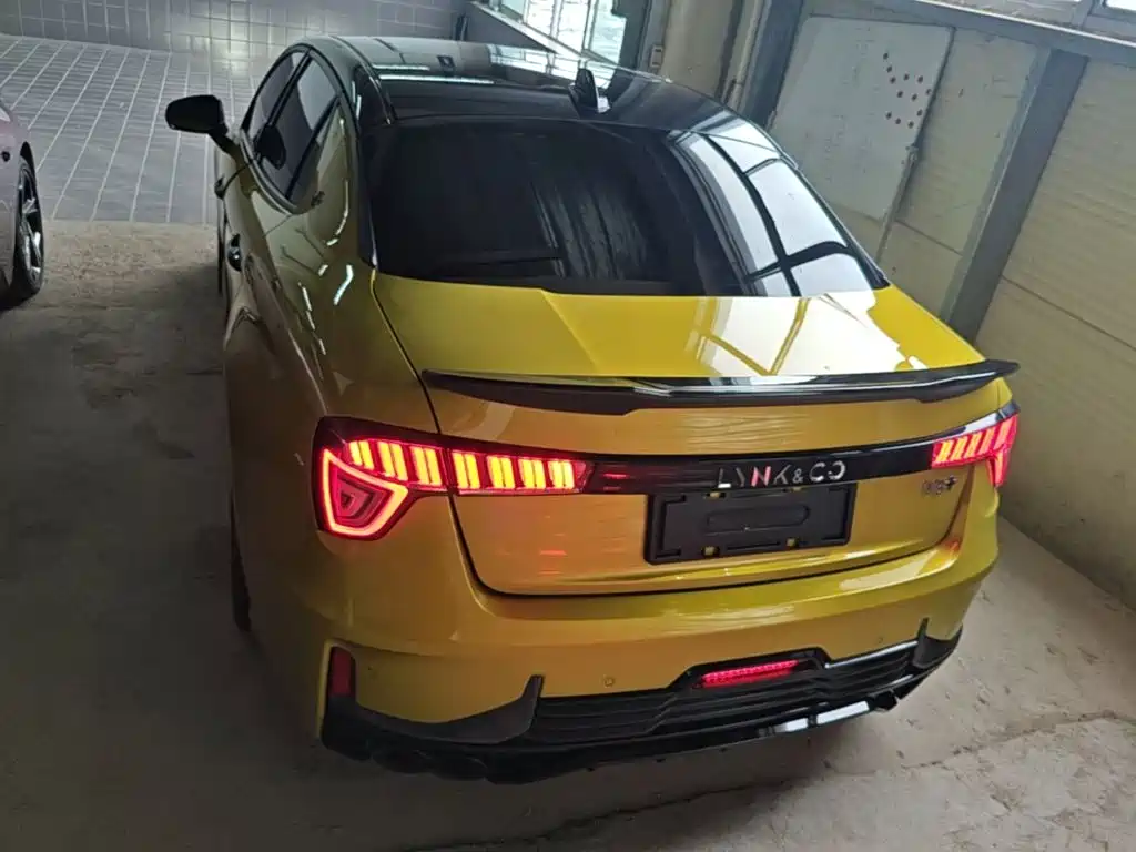 Lynk & Co 03 — миниатюра 6