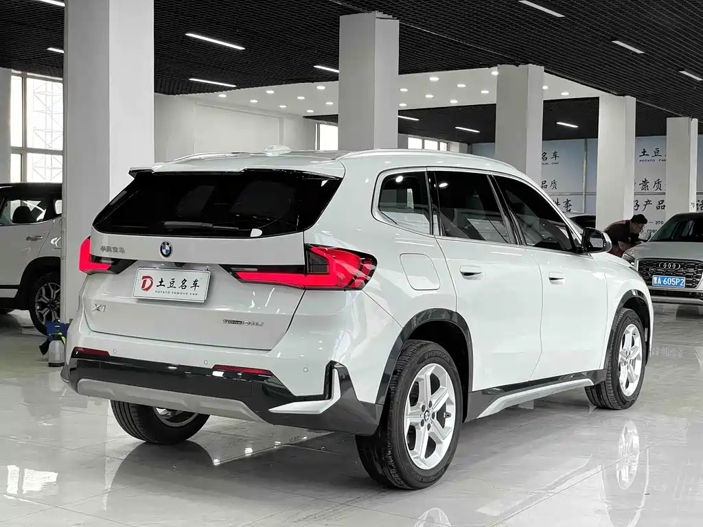 BMW X1 2023 sDrive20Li X