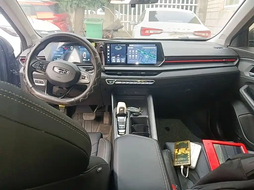 Geely Binrui — миниатюра 10
