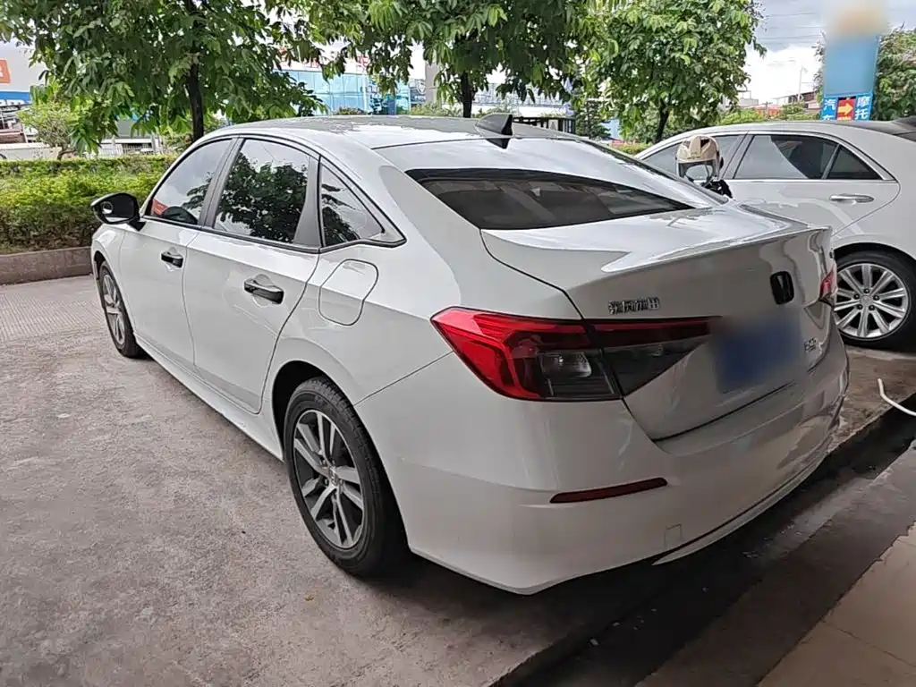 Honda Civic — миниатюра 5