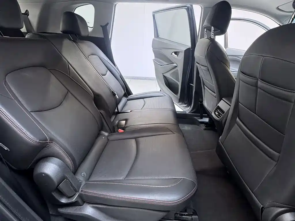 Chevrolet Volando — миниатюра 15