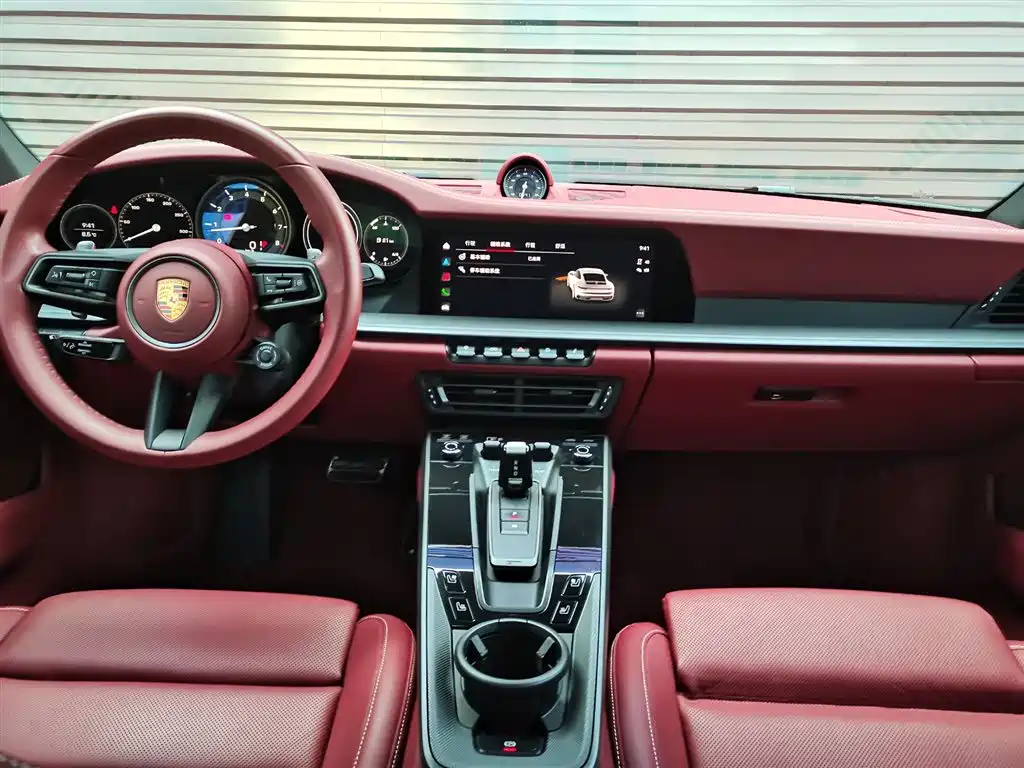 Porsche 911 2023 Carrera 3.0T