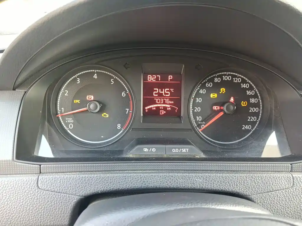Volkswagen Santana — миниатюра 13