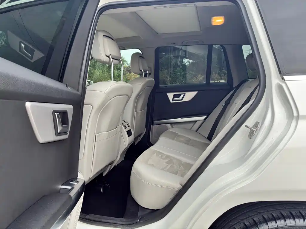 Mercedes-Benz GLK-Class — миниатюра 9