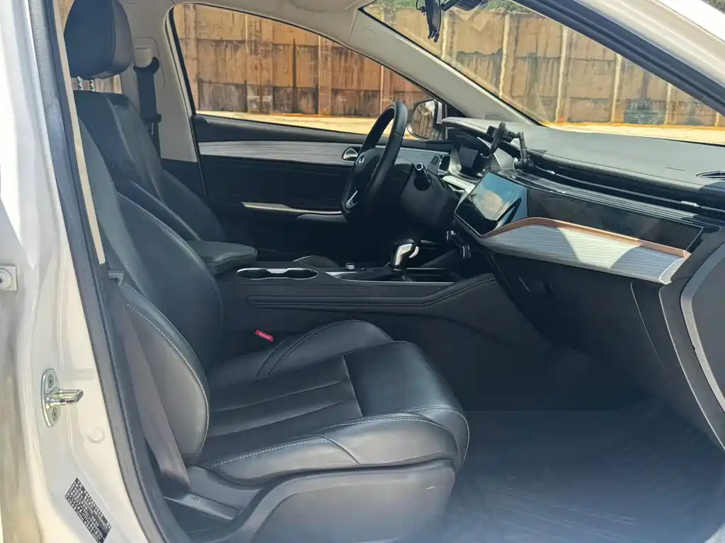 Chery Arrizo 5 PLUS — миниатюра 6
