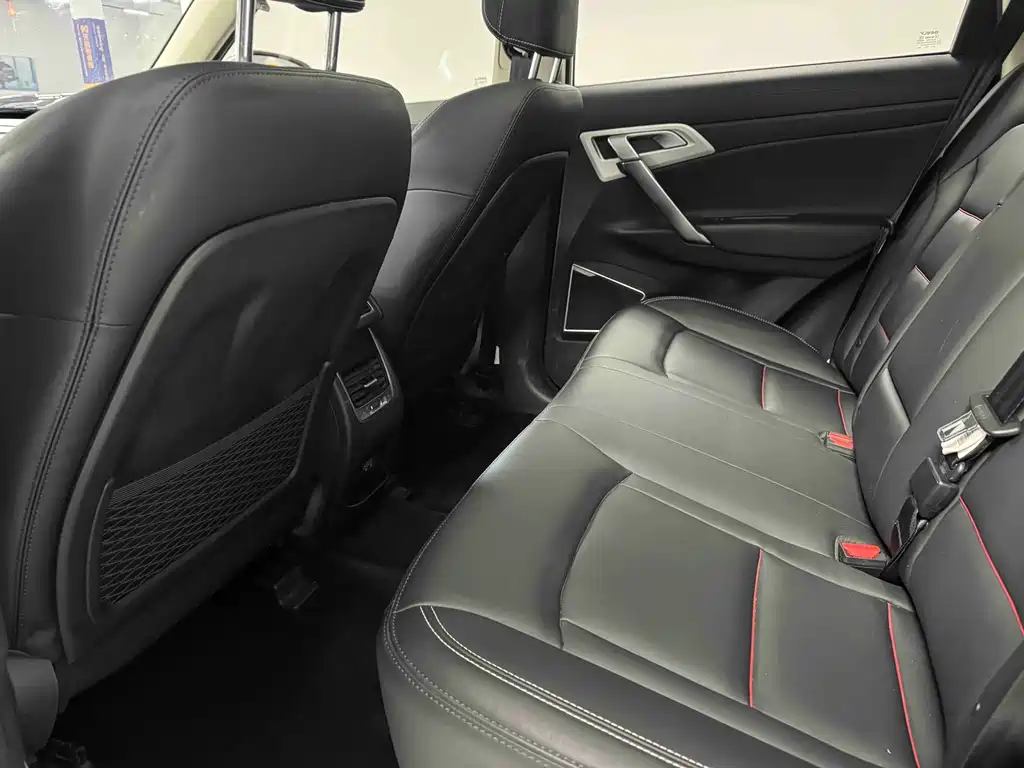 GEELY AUTOMOBILE BOYUE