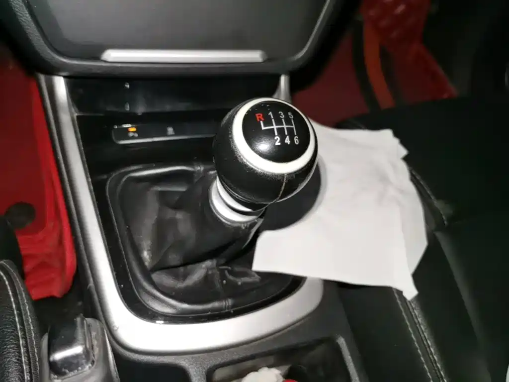 BYD MAX — миниатюра 14