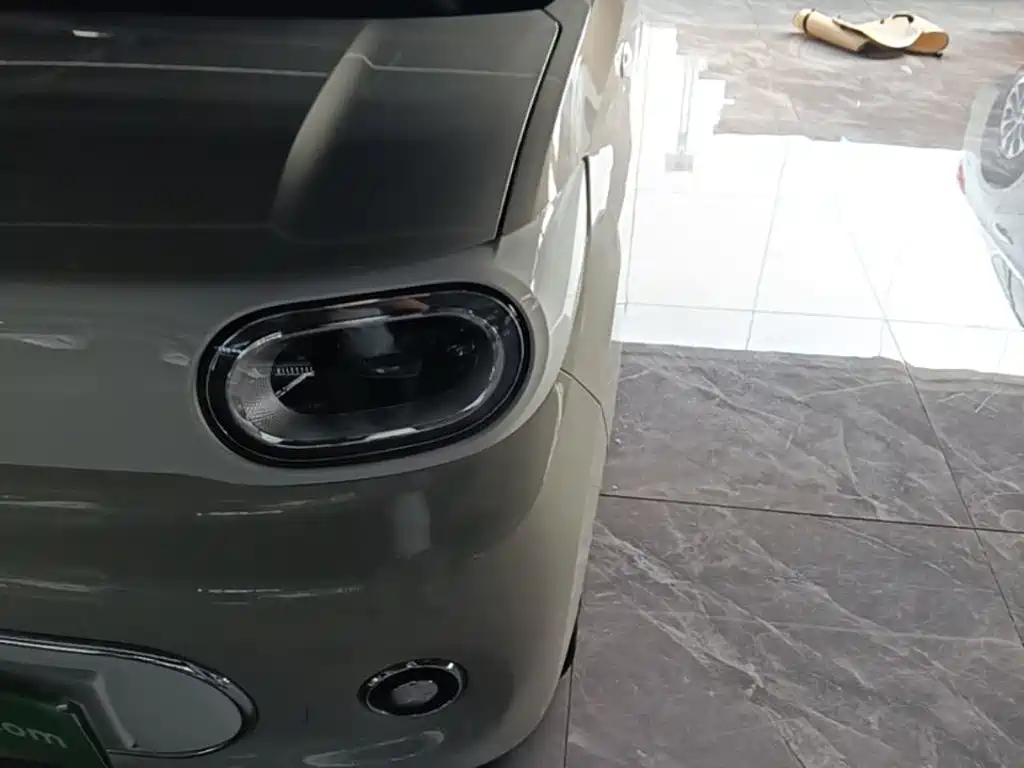 Wuling MINIEV — миниатюра 24