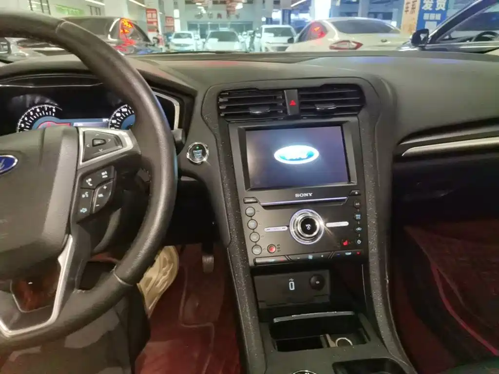 Ford Mondeo — миниатюра 13